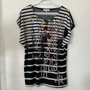Marie Claire  Black and White Graphic T-Shirt for womens